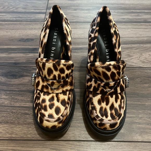 New Gianni Bini Leopard Faux Calf Hair Lug Sole Chunky Block Platform Heel Shoes - Picture 4 of 10